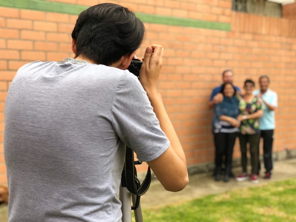family portrait photographer
